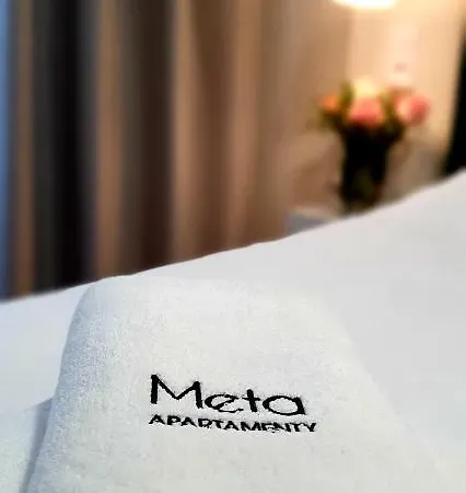 Apartment Meta 12